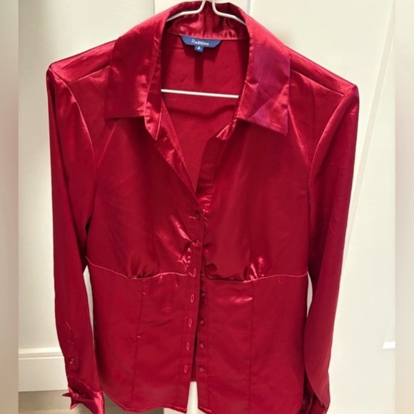 3 Reitmans Blouses - Picture 4 of 8